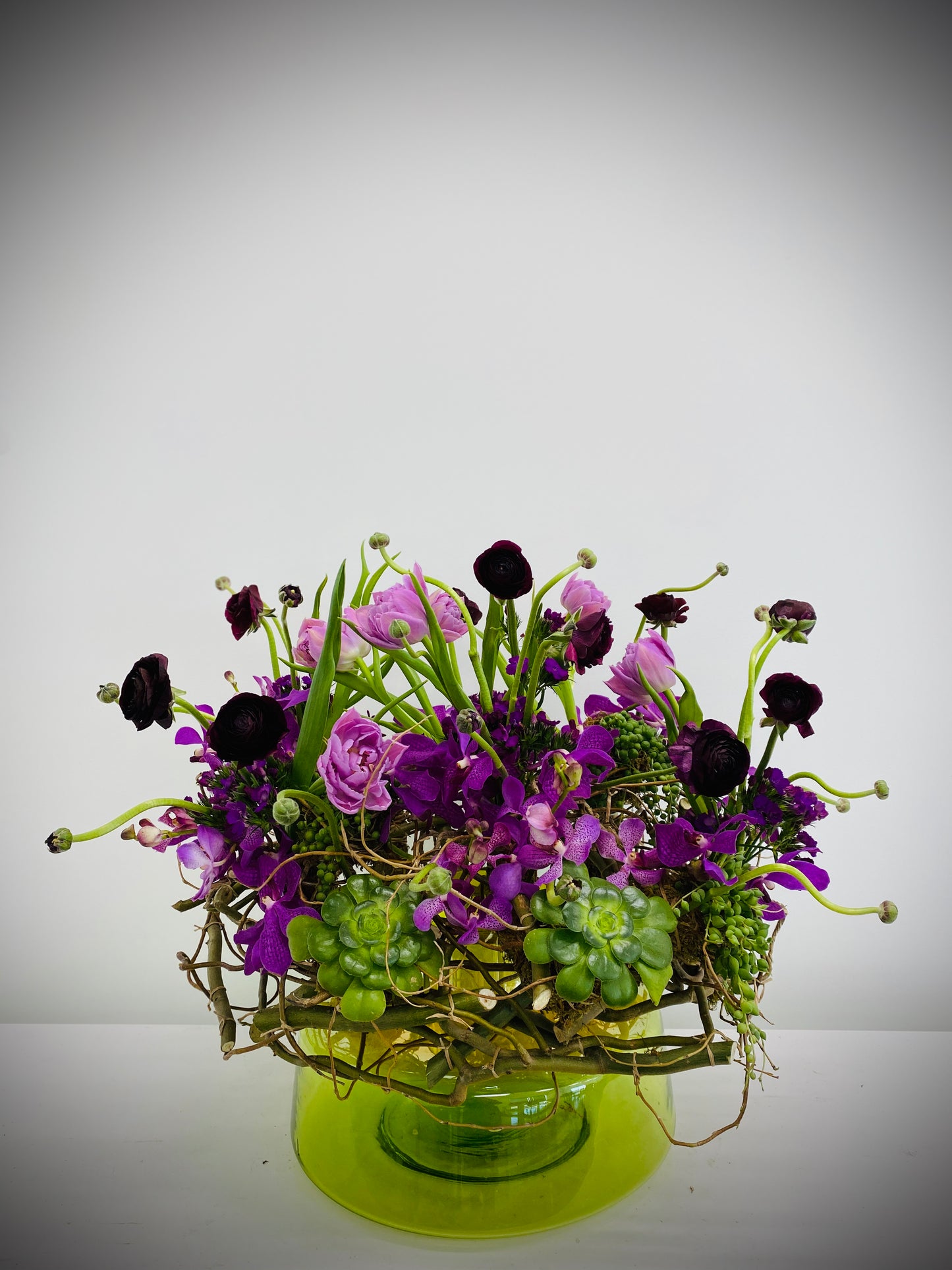 Become a Certified Floral Designer with a 1:1 class & Jenny T